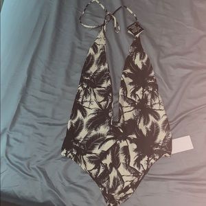 Mikoh Hinano One piece